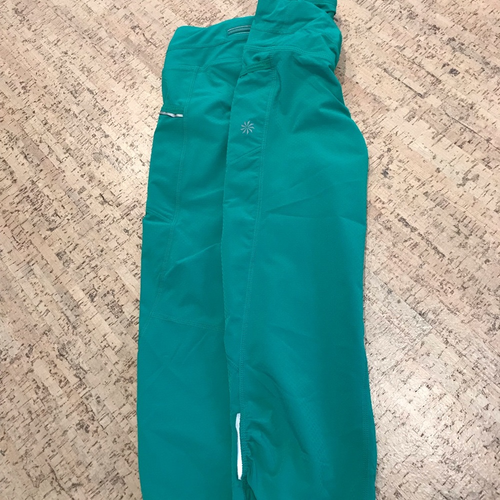 Athleta crop pants